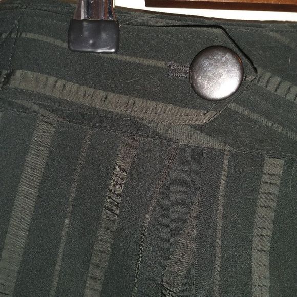 EXPRESS • The Editor Crop Low-rise Pants NWT - Picture 2 of 11